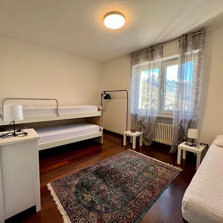 Beau Soleil 公寓 奥斯塔